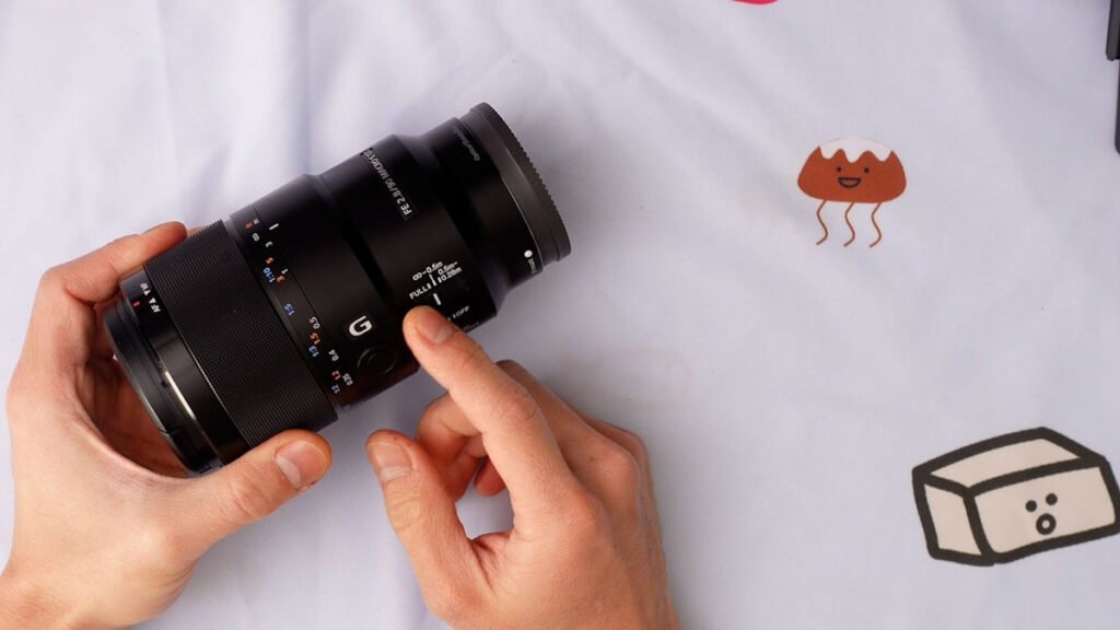 sony fe 90mm