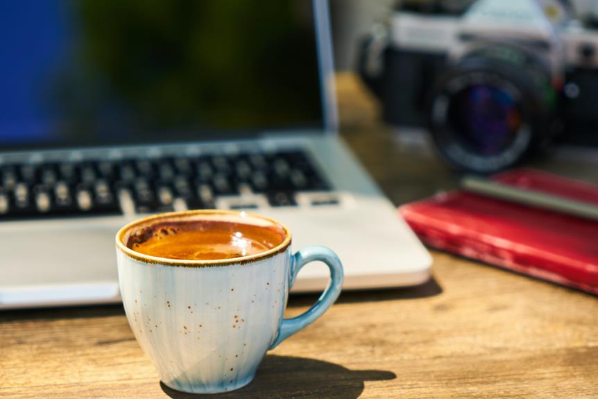 simplifying food photography backgrounds